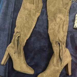 Great pair of Olive Green Faux Suede Over the knee boots size 8.5